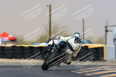 media/Apr-09-2022-SoCal Trackdays (Sat) [[c9e19a26ab]]/Turn 16 (2pm)/